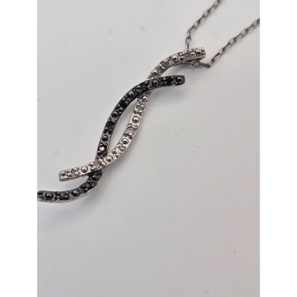 Sterling Silver 925 Black & White Diamond Twist Dainty Modern Necklace 18 inches